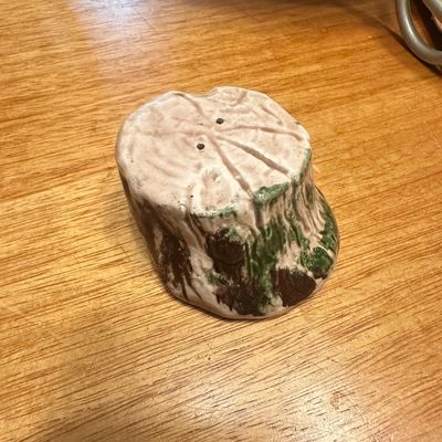 Vintage Tree Stump Salt and Pepper Shaker Set