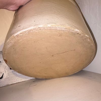 Sale Photo Thumbnail #125: Vintage Salt-Glazed Stoneware Crock