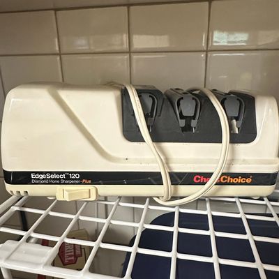 Sale Photo Thumbnail #86: Chef'sChoice EdgeSelect 120 Diamond Hone Sharpener