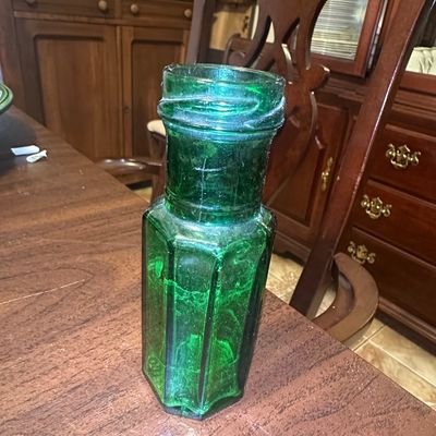 Antique Emerald Green Hexagonal Poison Bottle