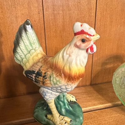 Sale Photo Thumbnail #599: Icagco Japan Ceramic Rooster Figurine