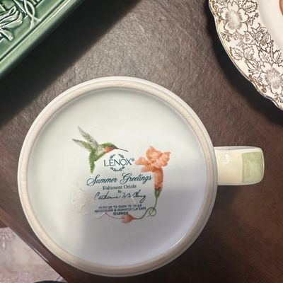 Sale Photo Thumbnail #401: Lenox Summer Greetings Baltimore Oriole Mug