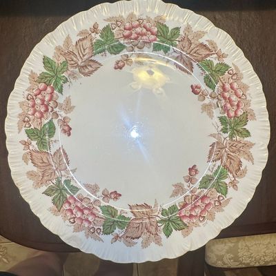 Sale Photo Thumbnail #392: Wedgwood Wildbriar Brown Pink Dinner Plate