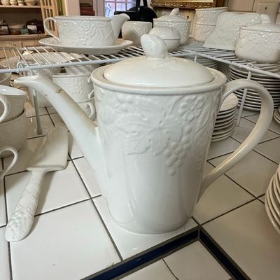 Sale Photo Thumbnail #135: Mikasa English Countryside White Coffee Pot