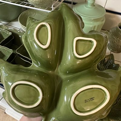 Sale Photo Thumbnail #518: Lillian Vernon Leaf-Shaped Divided Serving Dish