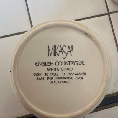 Sale Photo Thumbnail #202: Mikasa English Countryside White DP900 Small Bowl