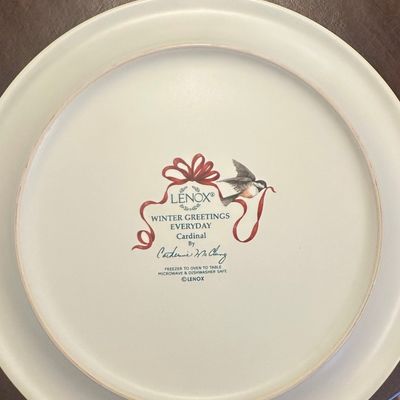 Sale Photo Thumbnail #366: Lenox Winter Greetings Everyday Cardinal Dinner Plate