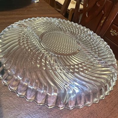 Sale Photo Thumbnail #513: Vintage Libbey Glass 5331 Swirl Pattern Divided Relish Tray
