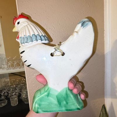 Sale Photo Thumbnail #426: Vintage Ceramic Black and White Speckled Rooster Wall Pocket
