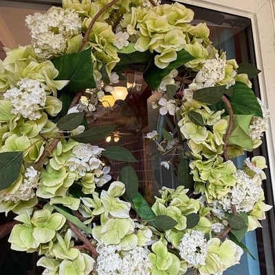 Sale Photo Thumbnail #414: Artificial Hydrangea and Blossom Decorative Wreath