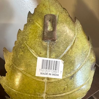 Sale Photo Thumbnail #560: Decorative Metal Leaf Wall Plaque - Made in India