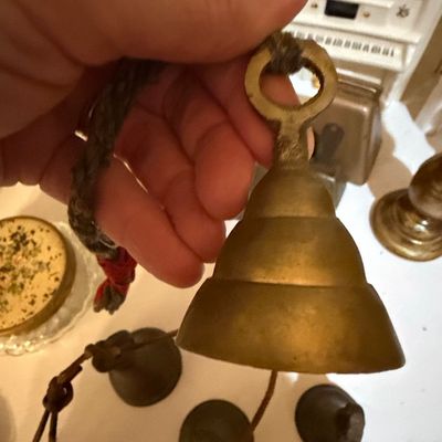 Sale Photo Thumbnail #224: Vintage Brass Hanging Bell Cluster