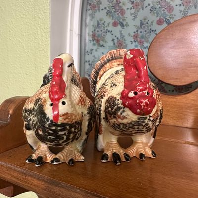 Vintage Ceramic Turkey Salt and Pepper Shakers