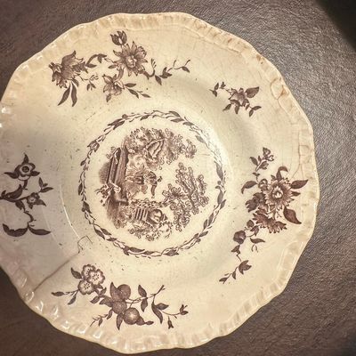 Sale Photo Thumbnail #398: Mason's Patent Ironstone 'Watteau' Plate