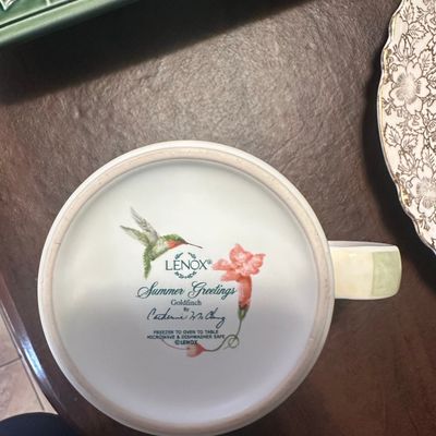 Lenox Summer Greetings Goldfinch Mug