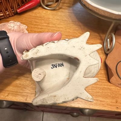 Sale Photo Thumbnail #500: Vintage Ceramic Turkey Salt and Pepper Shaker