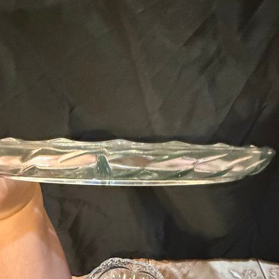 Sale Photo Thumbnail #559: Indiana Glass Laurel 5 Part Divided Relish Tray