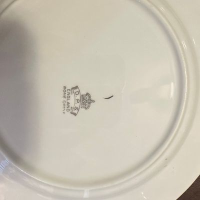 Sale Photo Thumbnail #553: D.P.S. England Bone China Floral Plate