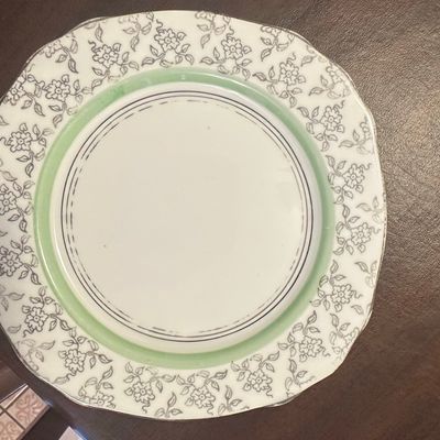 Sale Photo Thumbnail #551: D.P.S. England Bone China Floral Plate