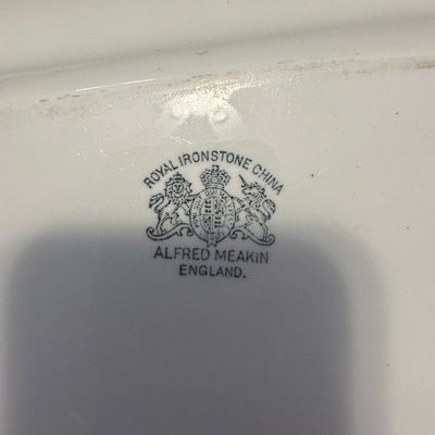 Sale Photo Thumbnail #103: Alfred Meakin Morning Glory Transferware Serving Platter