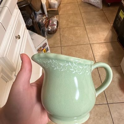 Sale Photo Thumbnail #517: Sakura Alison Mint Creamer