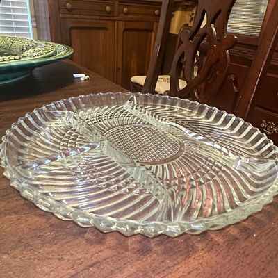 Sale Photo Thumbnail #511: Vintage Libbey Glass 5331 Swirl Pattern Divided Relish Tray