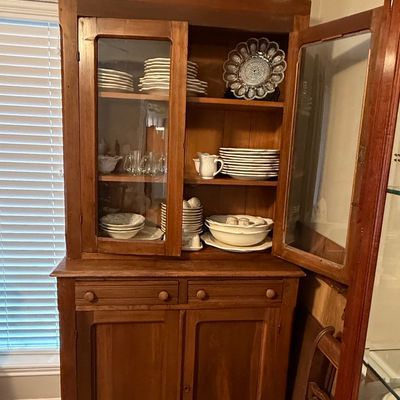 Sale Photo Thumbnail #10: Antique Pine Two-Piece Step Back Hutch/Cupboard