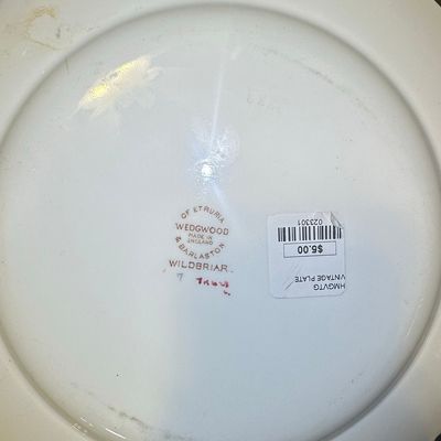 Sale Photo Thumbnail #393: Wedgwood Wildbriar Brown Pink Dinner Plate