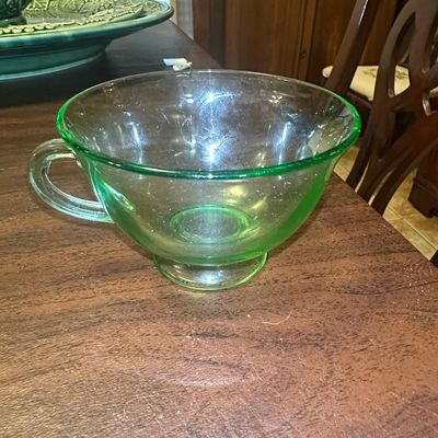 Depression Glass Green Cup - Fostoria Fairfax