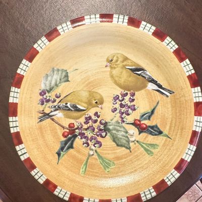 Lenox Winter Greetings Everyday Goldfinch Dinner Plate
