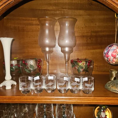 Beautiful Etched Glass Animal themed shot glasses
