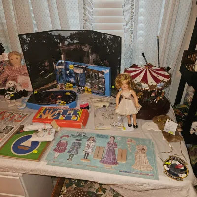 Carousel and Avatar collectables