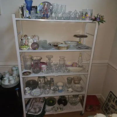 Sale Photo Thumbnail #8: Various Vintage Glass ware