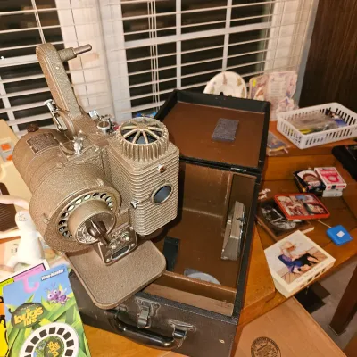 Vintage Revere 8mm Film projector