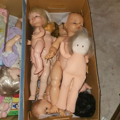 Various vintage dolls