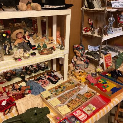 Sale Photo Thumbnail #76
