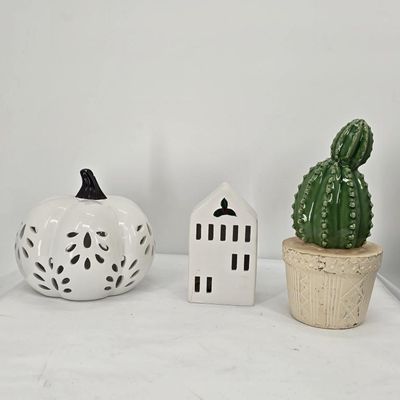 Sale Photo Thumbnail #322
