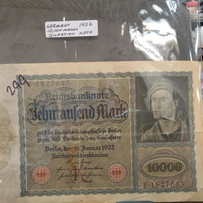 Sale Photo Thumbnail #386: 1922 Germany 10000 Mark Reichsbanknote