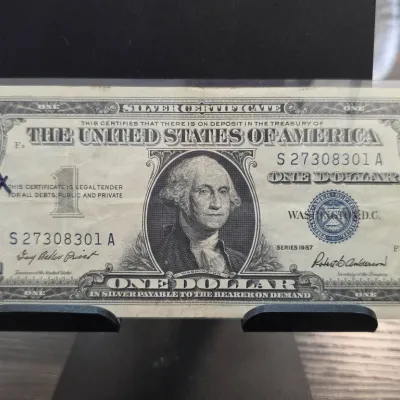Sale Photo Thumbnail #100: 1957B Series One Dollar Silver Certificate Note