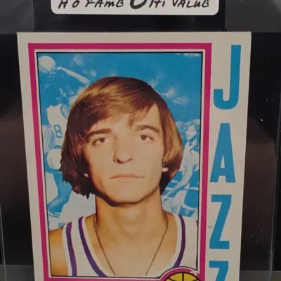 Sale Photo Thumbnail #23: Jazz Basketball Trading Card
