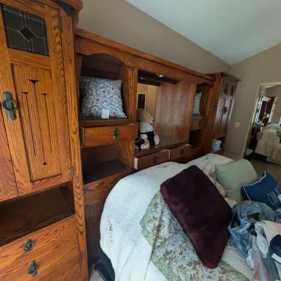 Sale Photo Thumbnail #245