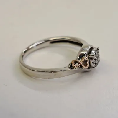 Sale Photo Thumbnail #392