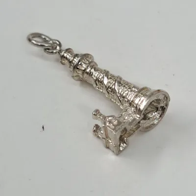 Sale Photo Thumbnail #184