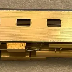 Vintage HO Scale Brass Streamlined Passenger Coach – Unpainted/Unlettered 11.5”