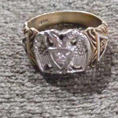 Vintage 10K Gold 32nd Degree Scottish Rite Masonic Ring  4.95 DWT