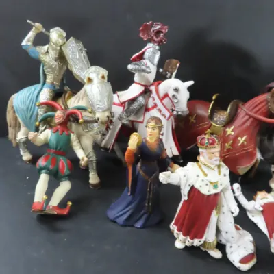 Sale Photo Thumbnail #233