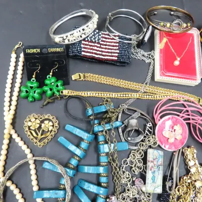 Sale Photo Thumbnail #314