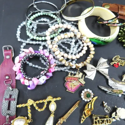 Sale Photo Thumbnail #336