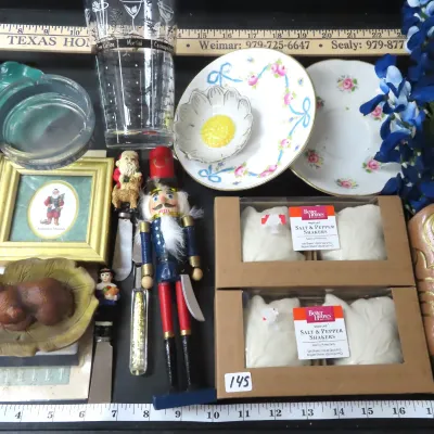 Sale Photo Thumbnail #436