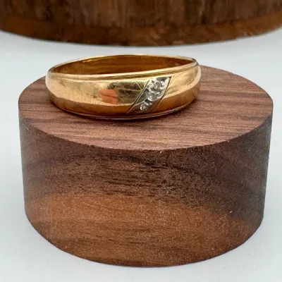 14K Gold Men’s Band